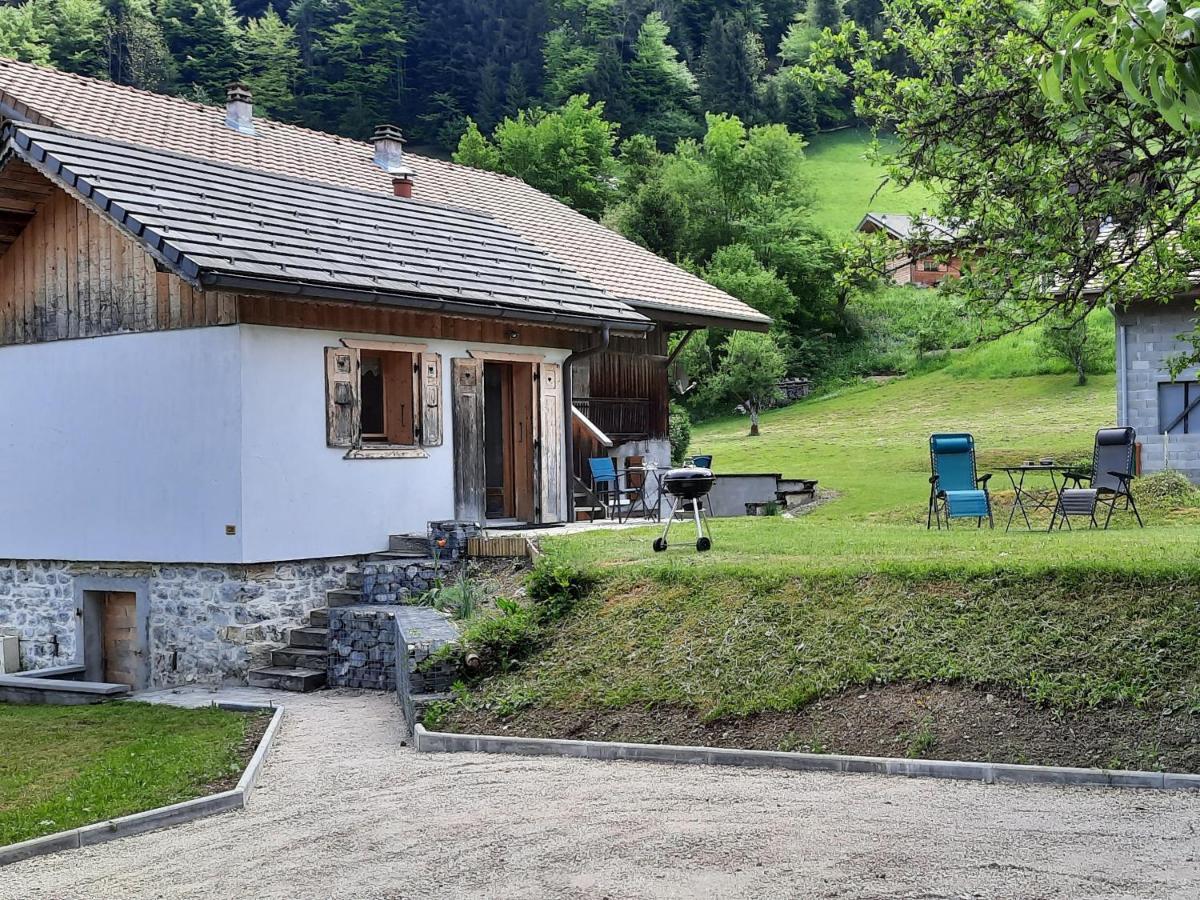 Le Petit Caboin Guest House Seytroux Exterior photo